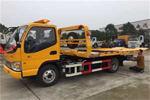 博乐哪里有拖车服务